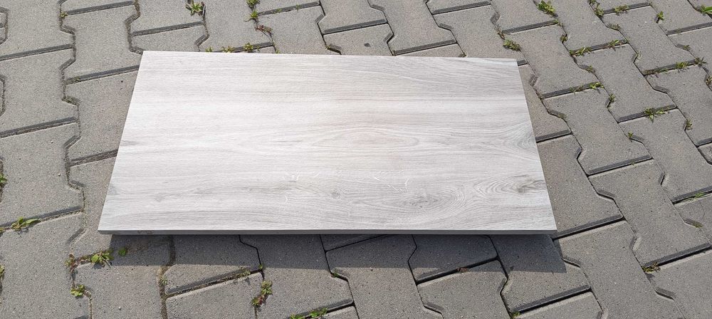 Płytki tarasowo chodnikowe Alejki ogrodowe Camos Grey 39,7x79,7x2 cm