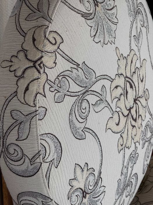 Poltrona/cadeira classica branca