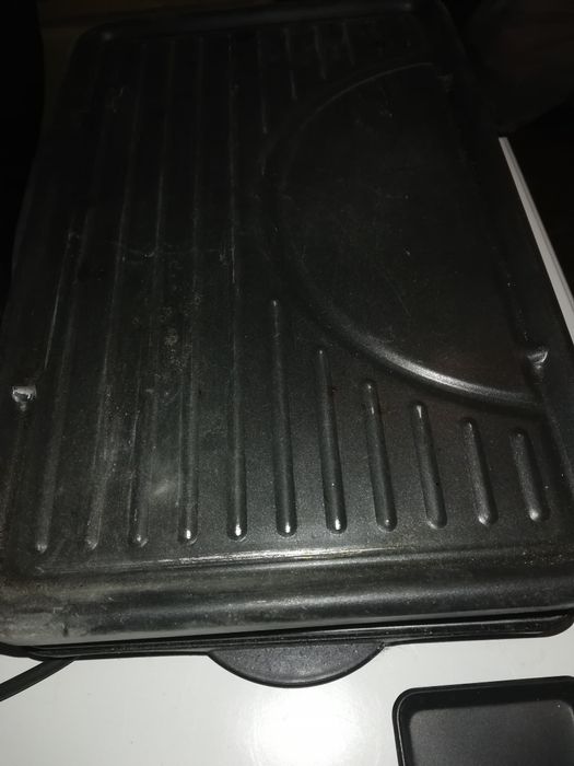 Grill elektryczny Bifinett H-3043 z Lidla