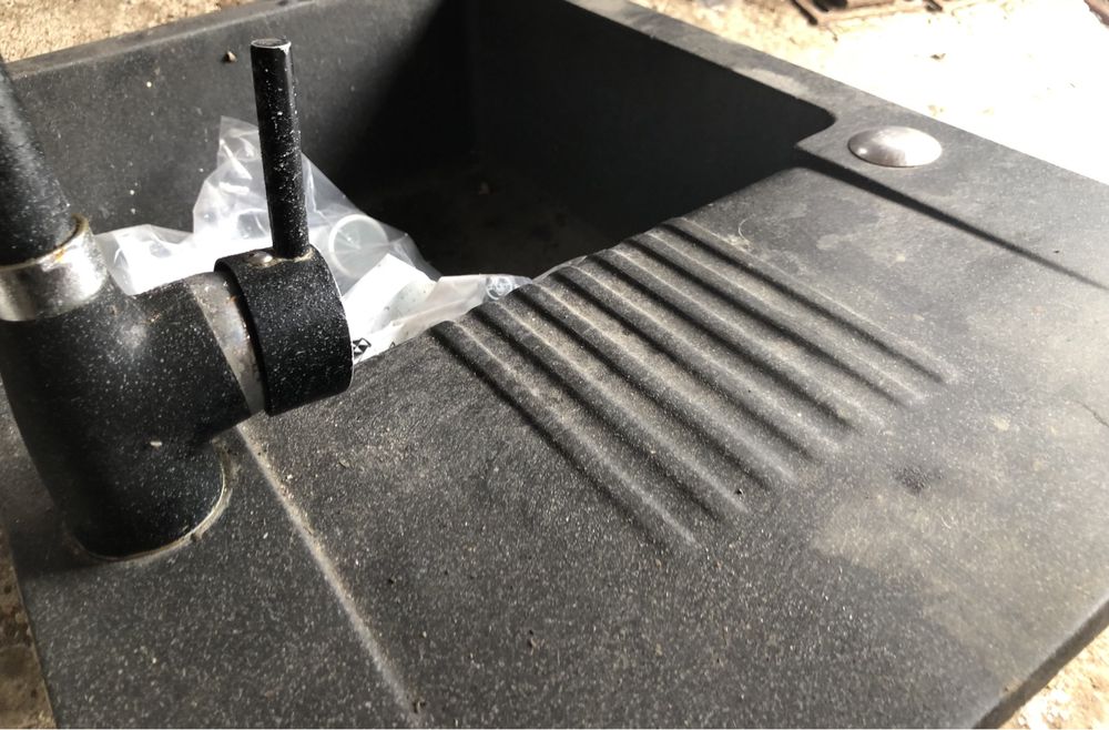 Zlew granitowy czarny