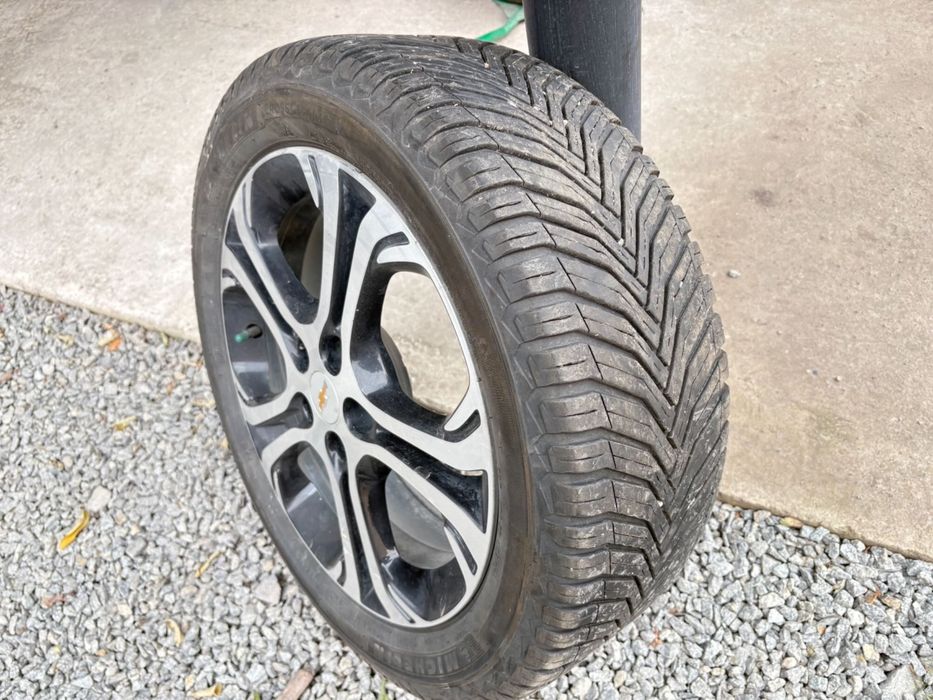R17 Chevrolet 5*105 Колеса диски резина