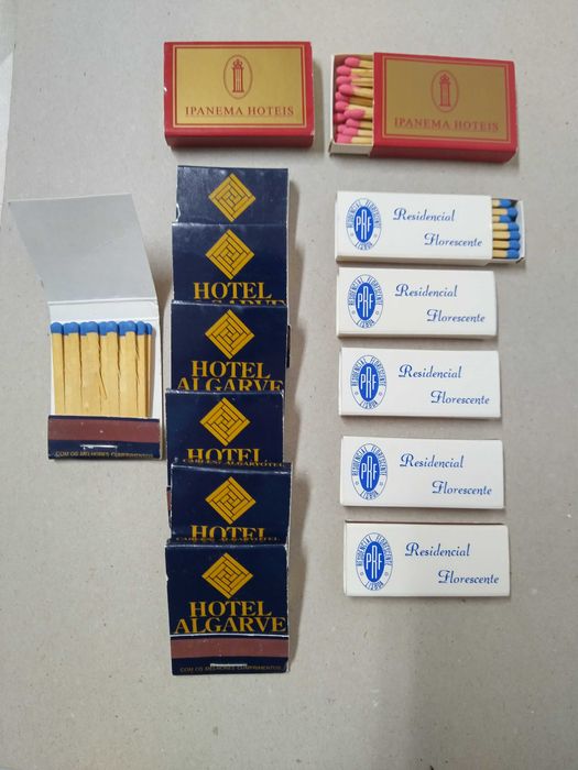 carteiras de fósforos