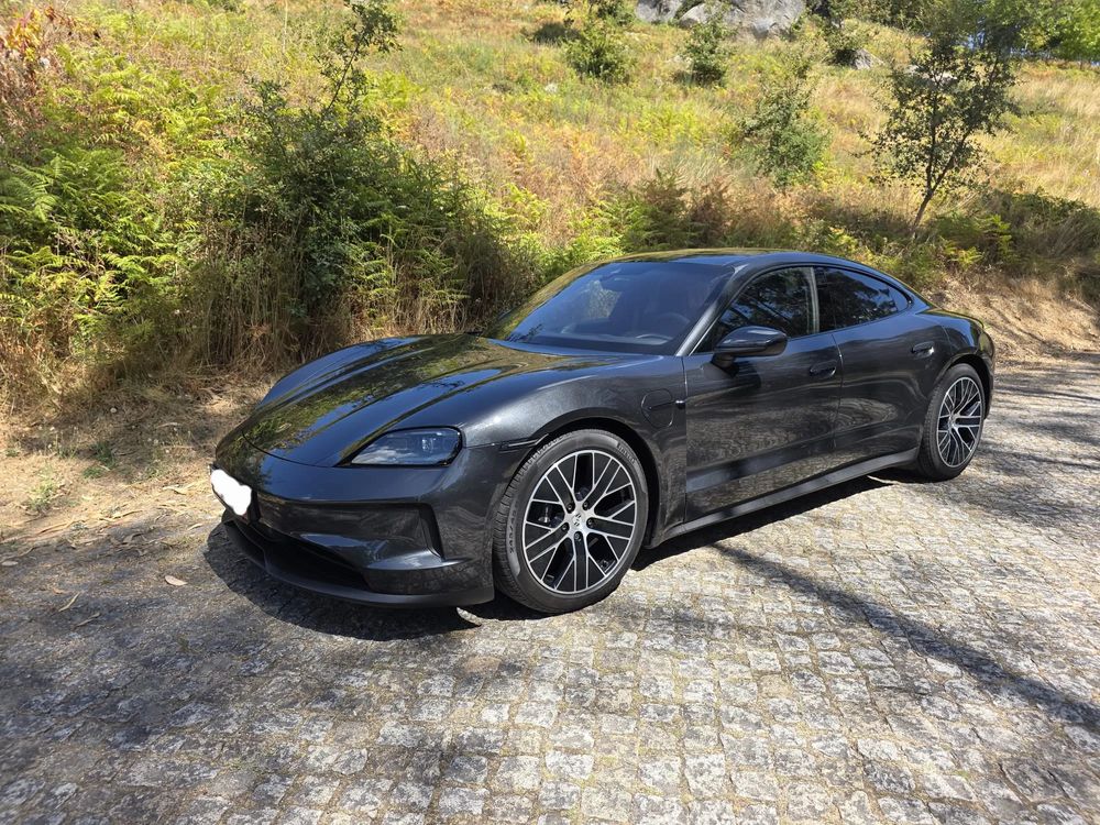 Porsche Taycan Bateria Performance Plus
