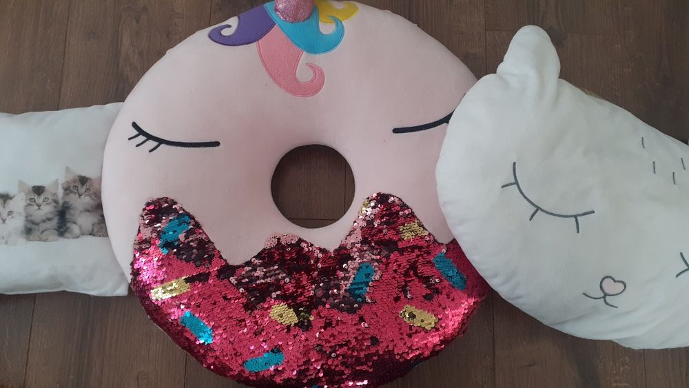 Poduszki dla dziewczynki