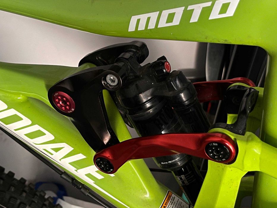 Cannondale Moto Carbon 2011 - All Mountain / Enduro 160mm - Fox 36 Factory - Tamanho M