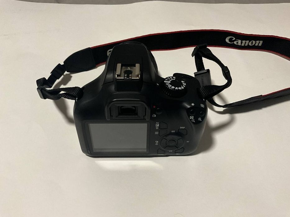 Canon EOS 4000D. Кенон ИОС 4000Д