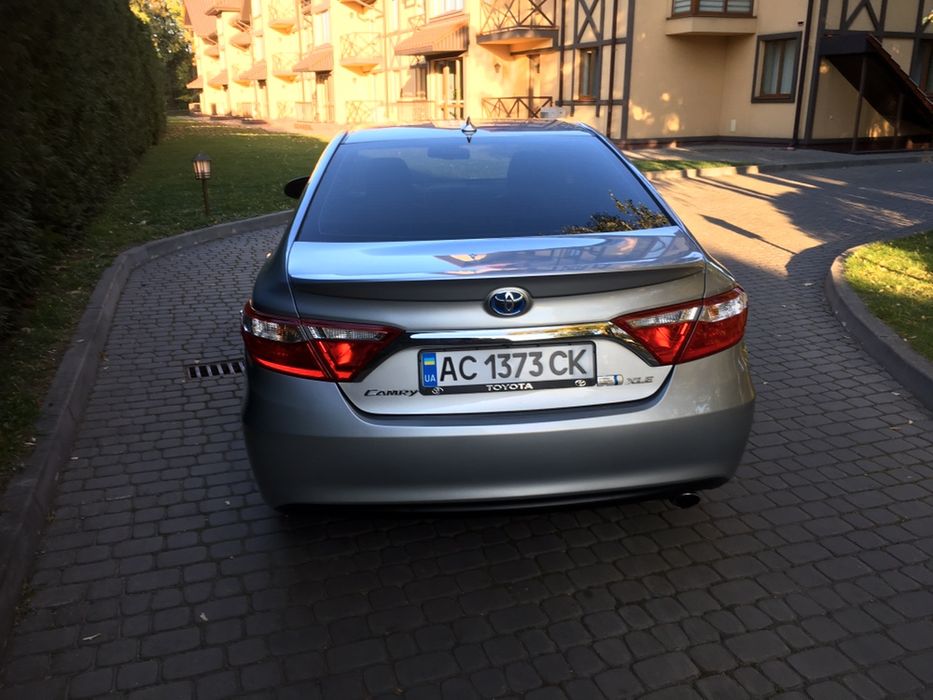 Toyota Camry Hybrid