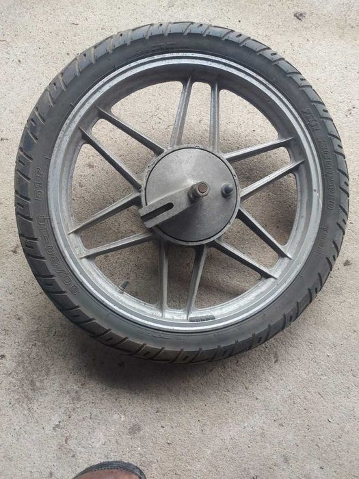 Suspensão e jante Benelli 125 Sport 2 cilindros