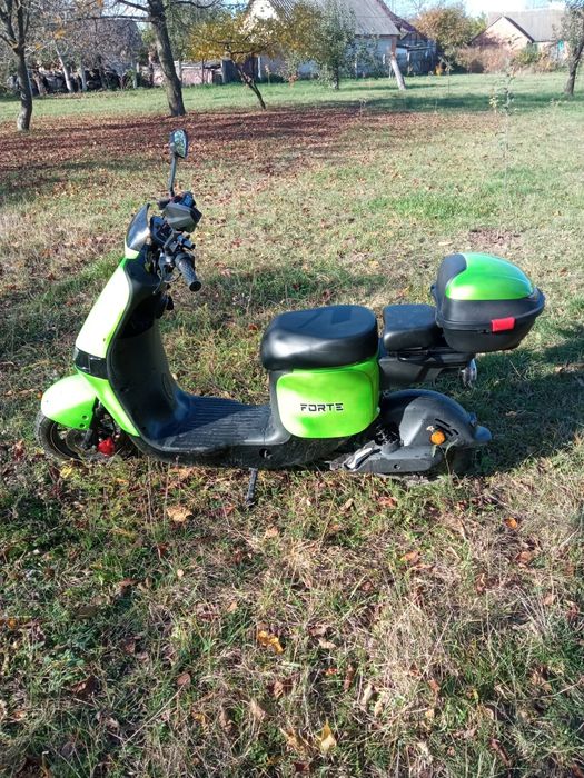 Продам електро скутер форте
