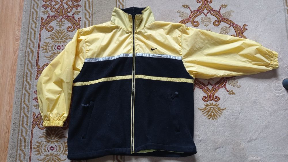 Bluza firmy Nike rozm .S - 40 zł
