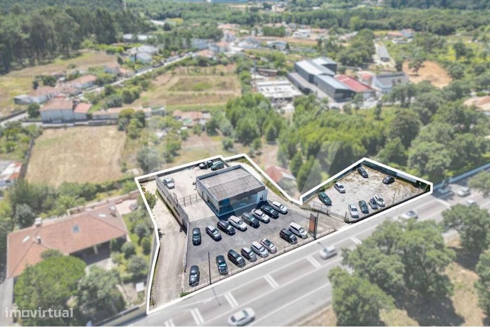 Stand com terreno e Oficina - EN 222 - Avintes - V.N.Gaia