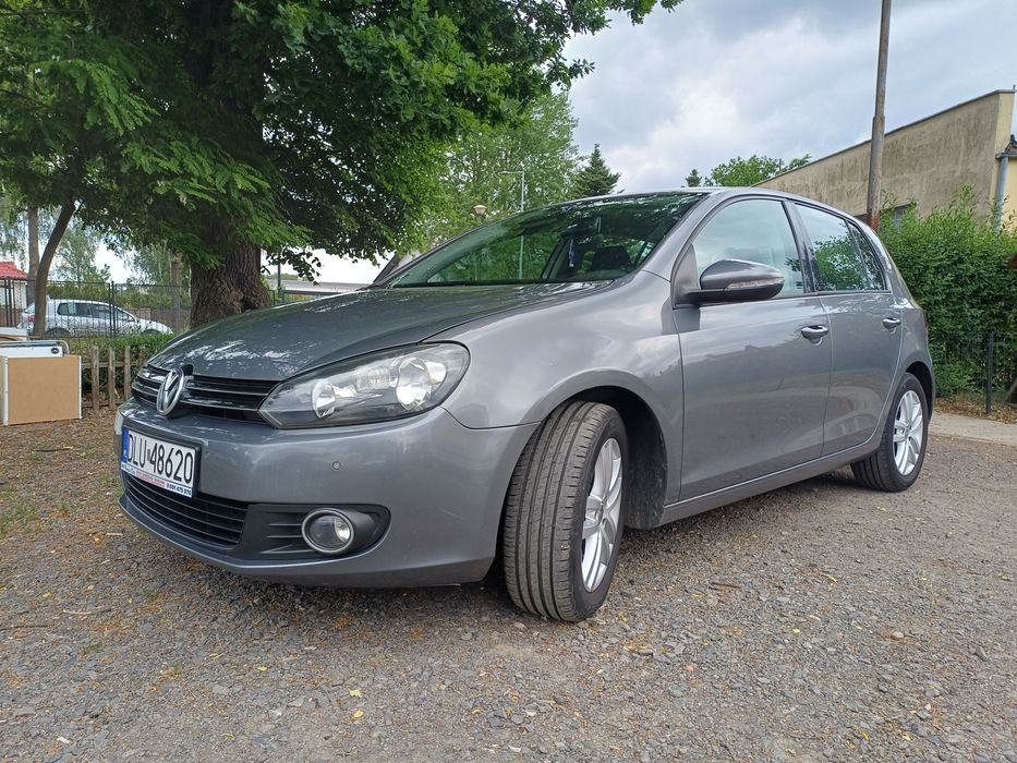 VW Golf VI Hatchback 1.6 TDI 105KM 2012r 5-drzwi klimatronic tempomat