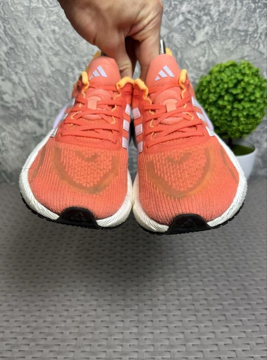 Adidas Solar Boost кроссовки 38 размер женские спортивные яркие