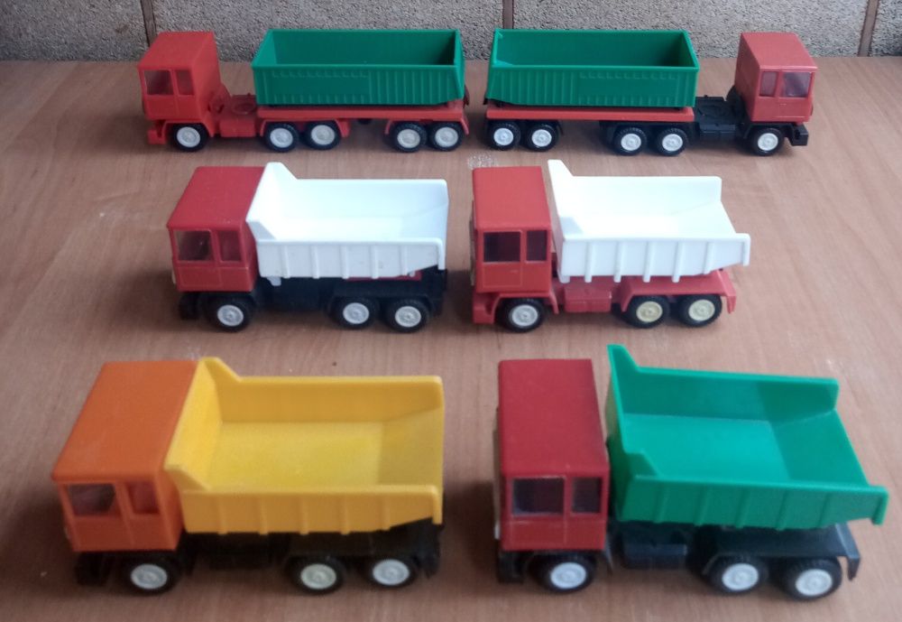 игрушка машинка bison самосвал ГДР времён СССР 2