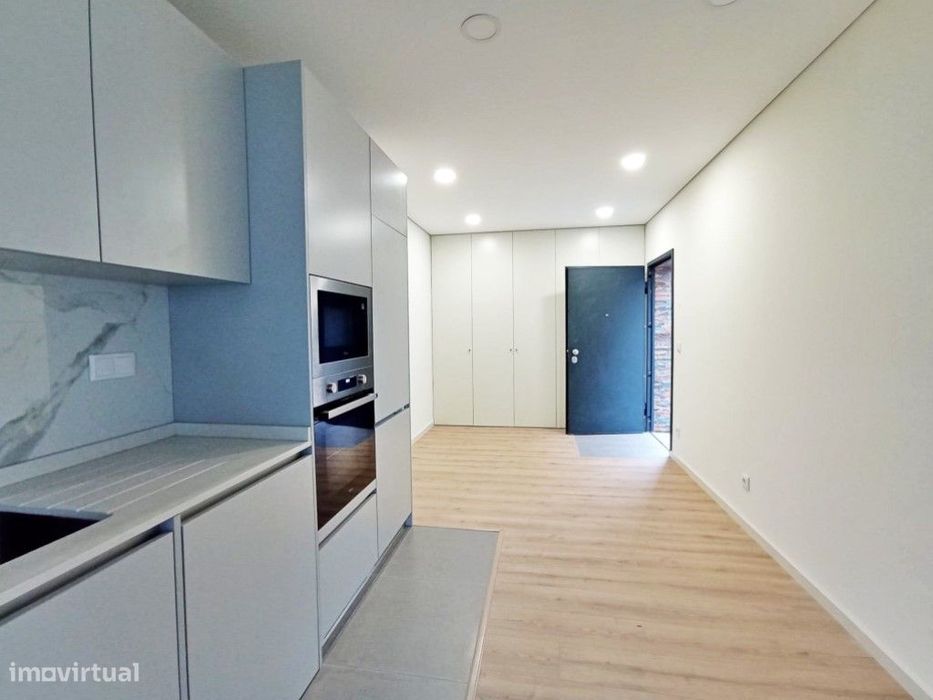 Apartamentos T0 e T1 Novos em Alfena