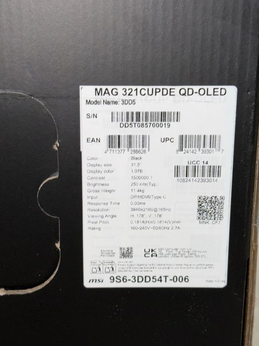 Monitor Msi 31,5" MAG 321CUP (MAG321CUPQDOLED)