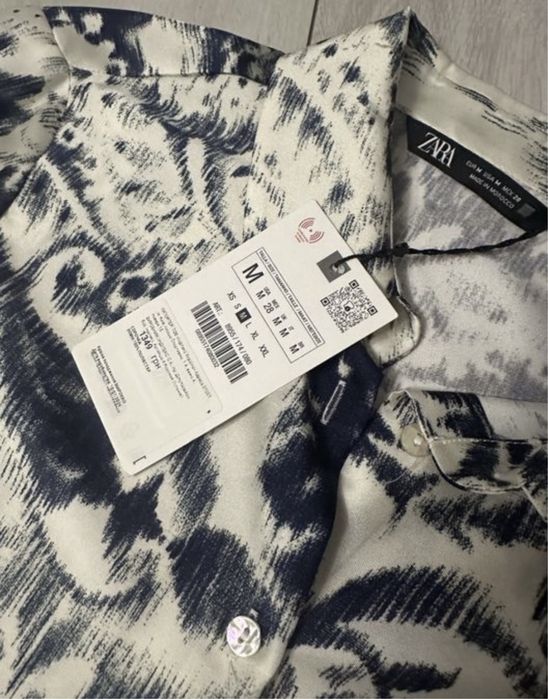 Костюм Zara атласний
