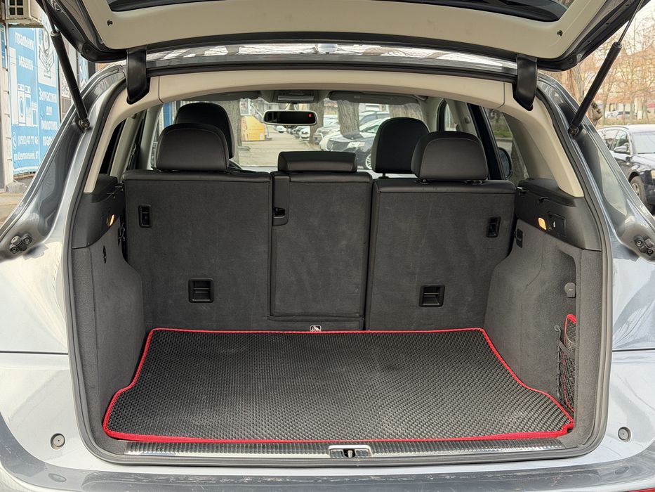 Audi Q5 2011 року | 2.0 бензин | Premium Plus | Quattro