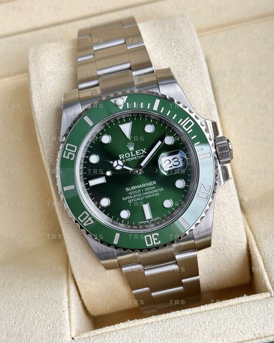 Годинник Submariner Date 40mm 116610LV HULK