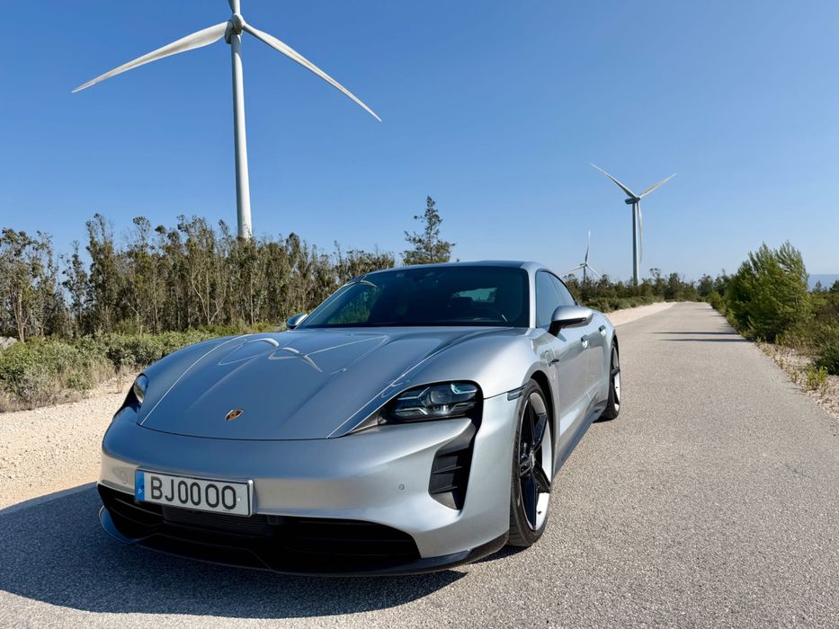 Porsche Taycan 4s_Performance Plus