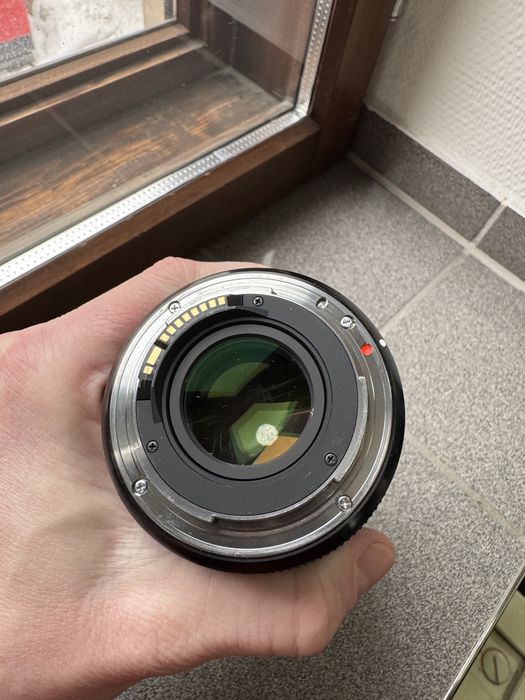 Sigma 18-35 1.8 DC для Canon