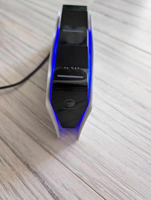 Ładowarka stacja dokująca do PlayStation 5 stan idealny PS5