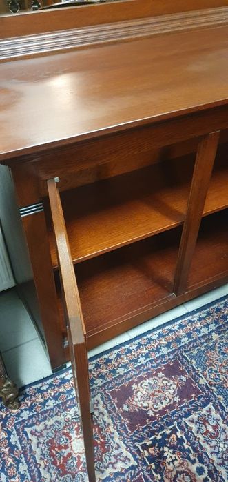 Dębowa komoda z lustrem