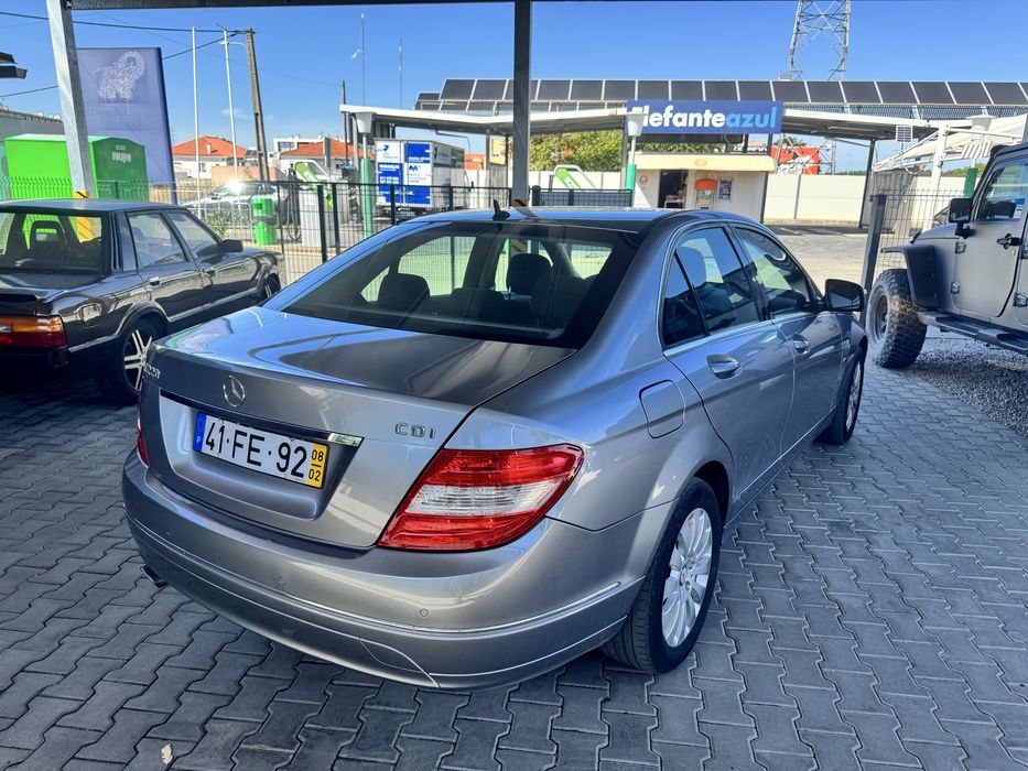 Mercedes-Benz C 220 CDI - W204 - OM646 - 170 cv - Automático - Nacional — photo 3