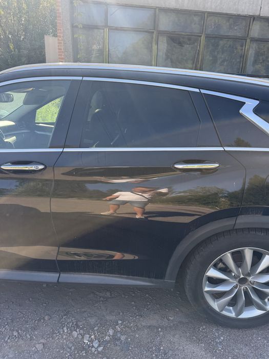 Двери передние задние левые правые infiniti qx50