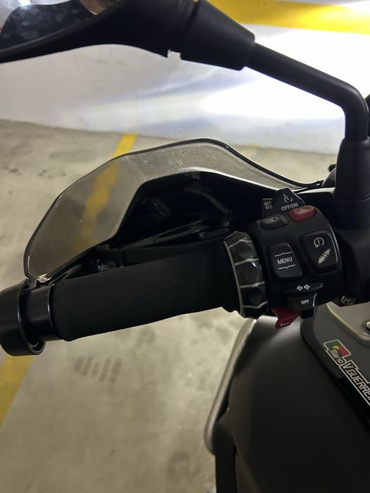 BMW R1250GSA Triple Black