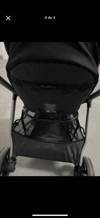 Carrinho de bebé/ criança