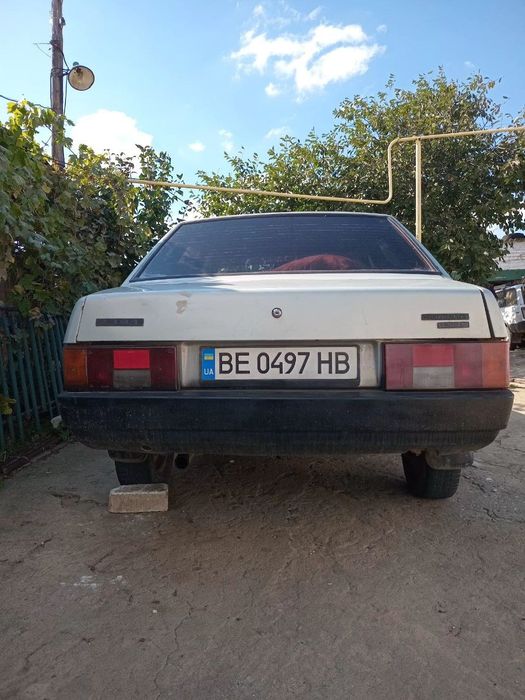 Продам ваз 21099