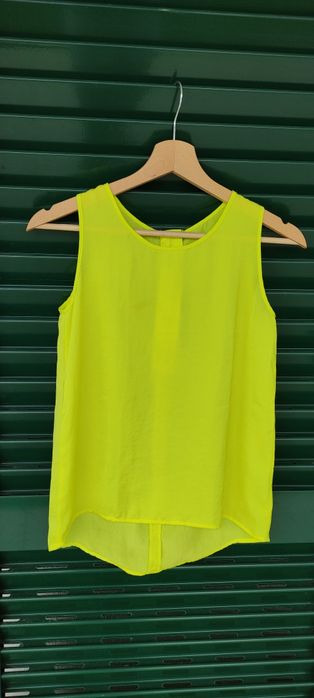 Top de alsas fluorescente
