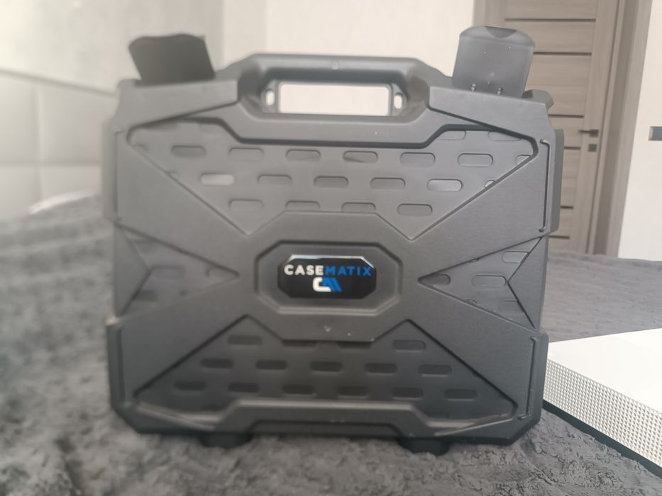 Продам Xbox one s