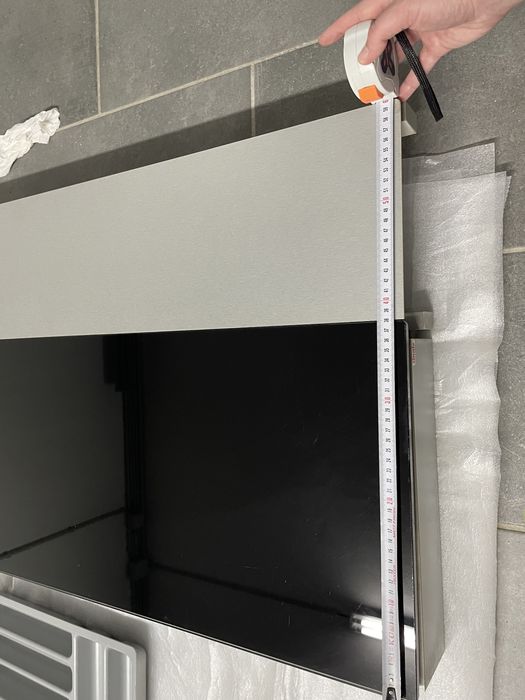 Mesa de cozinha suspensa