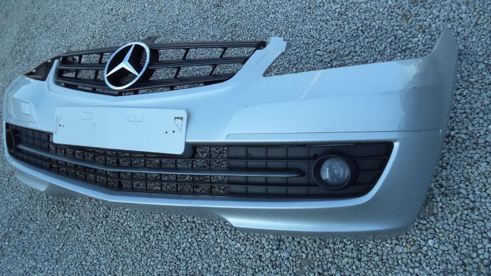 Para-choques frente Mercedes class A ( A 169 885 75 25 ORIGINAL)