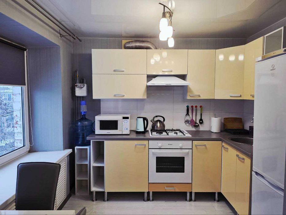 Подобово! Стильна квартира на Сонячному ТЦ Вавилон.