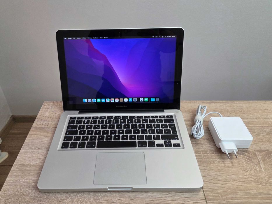 Laptop Apple Macbook Pro 13 i5 8GB Ram 128GB SSD