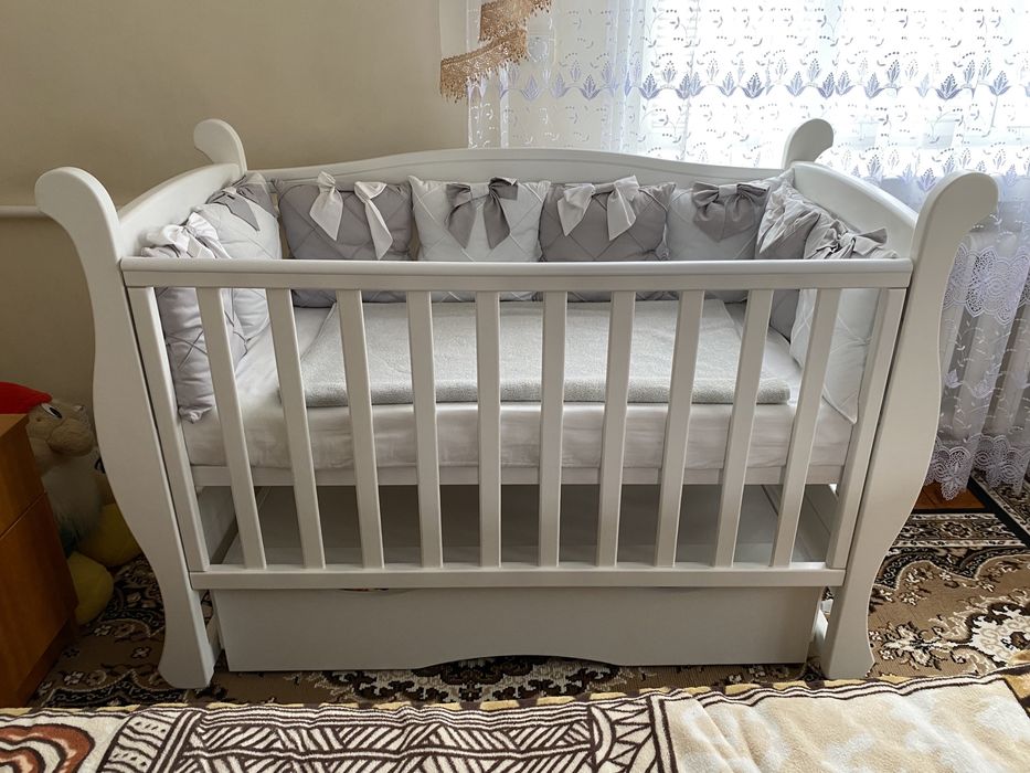 Продам дитяче ліжечко