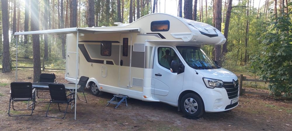 Kamper na WYANJEM Renault Master Ahorn Canada AD 6 os. ALKOWA