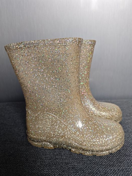 Чоботи 23 розмір, устілка 14,5 см.