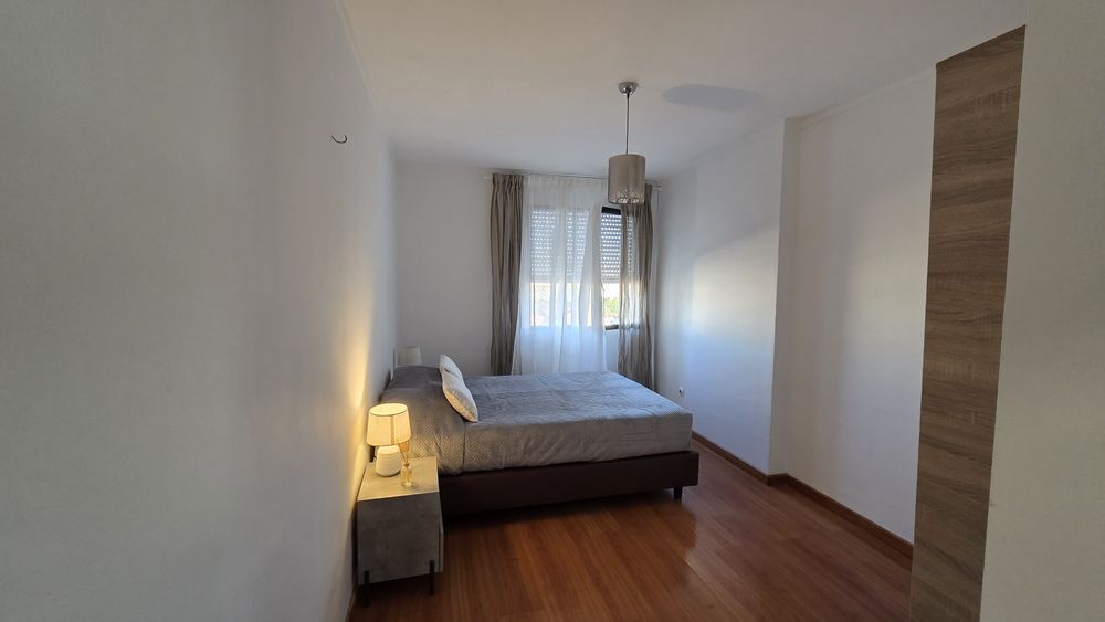 Quarto  confortável e espaçoso PARA CASAL  em Monte A