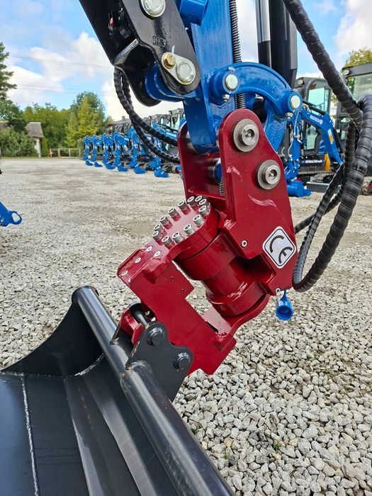 szybkozłącze uchylne, powertilt, mechanizm uchylania łyżki, uchylne szybkozłącze hydrauliczne do koparek 08-2,3T JCB/ Wacker/ Yanmar/ Kubota/ CAT