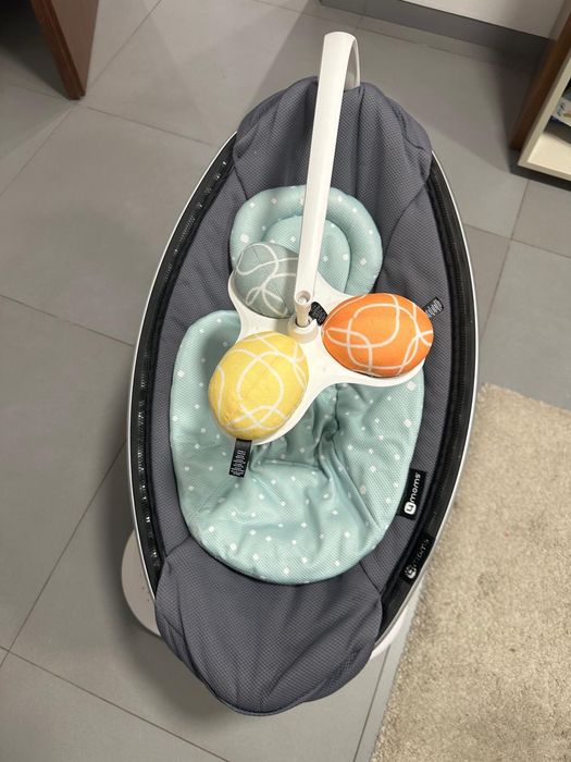 Mamaroo 4 moms e redutor