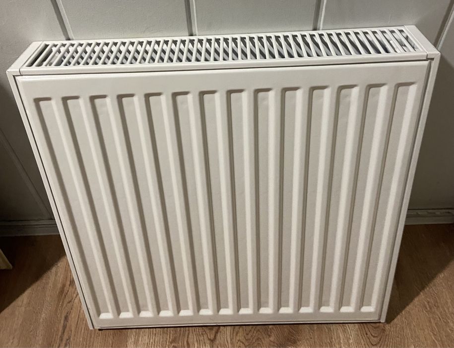 NOWY grzejnik stalowy C22 600x600