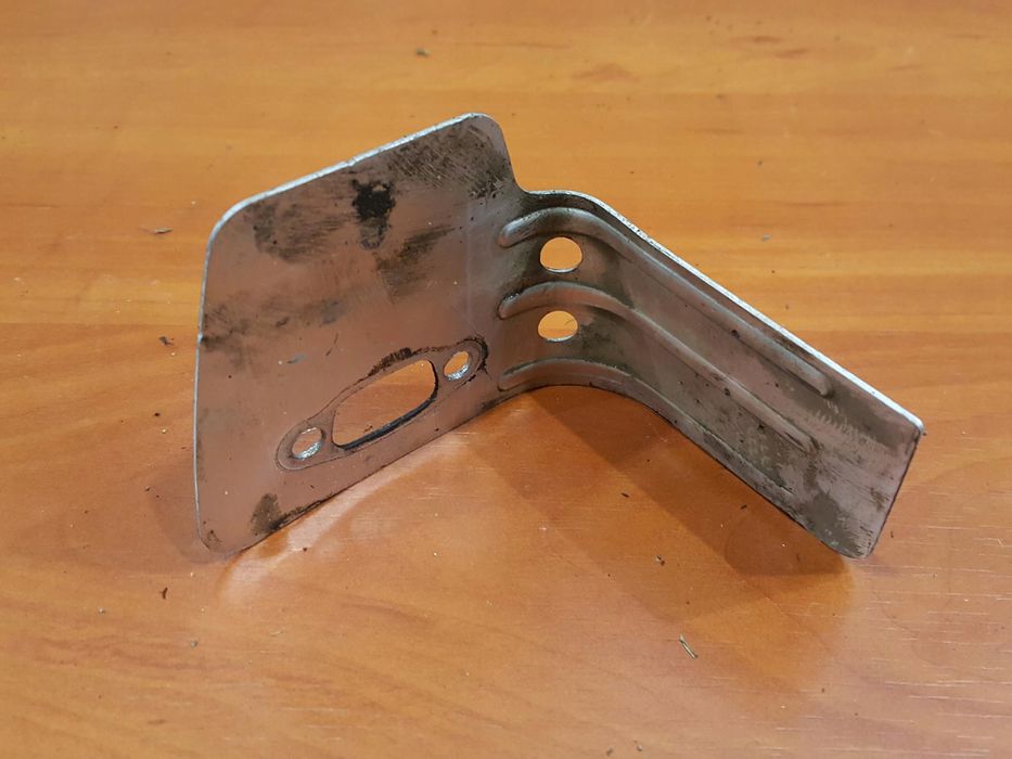 Craftsman Weedwacker 32Cc Uchwyt Mocowanie