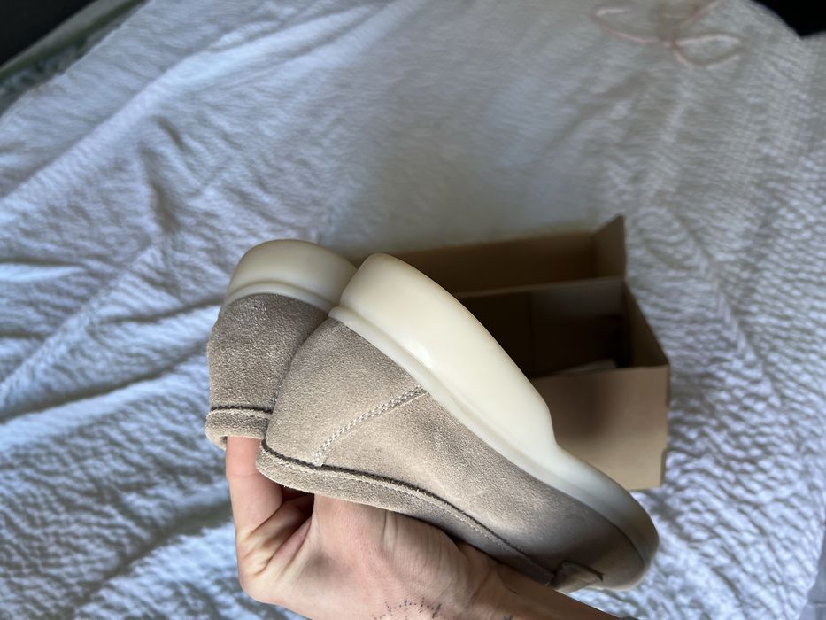 Нові лофери Loro piana