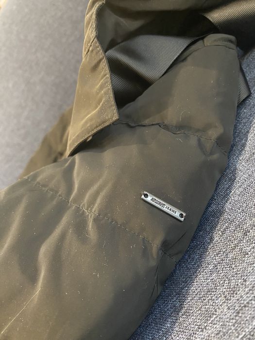 Пуховик Armani jeans жіночий (XS)
