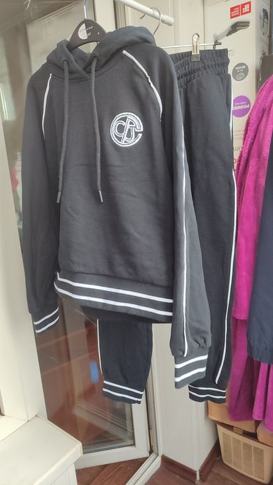 Спорт костюм Colin's xs