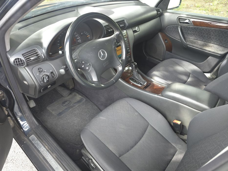 Mercedes Benz C220 CDI